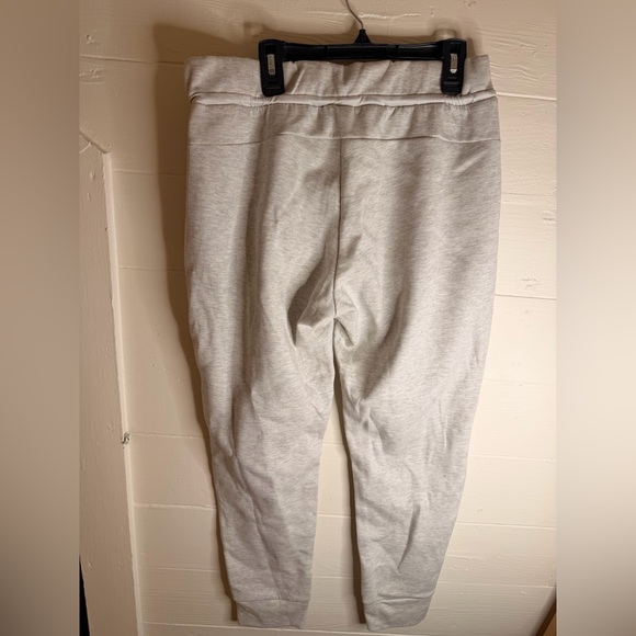 Adidas NWT Women's Light Gray Joggers - Picture 2 of 3
